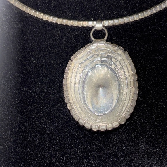 Elegant Silver and Blue Jewelry Set - Picture 8 of 12